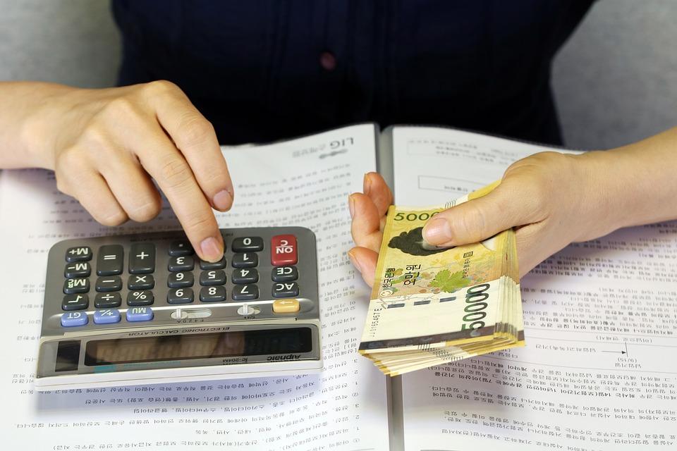配资杠杆炒股，实盘与虚拟盘的区别解析